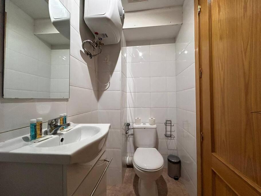 Cute Studio In Gran Via -Si1 Madrid Exterior foto